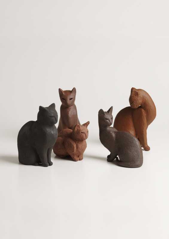 大塚茂吉 テラコッタ彫刻「キュクラデス」2005年 55 cm 共箱付 女性胸像 テラコッタ制作四半世紀の陶芸家・大塚茂吉さん(65)、人間のエネルギー